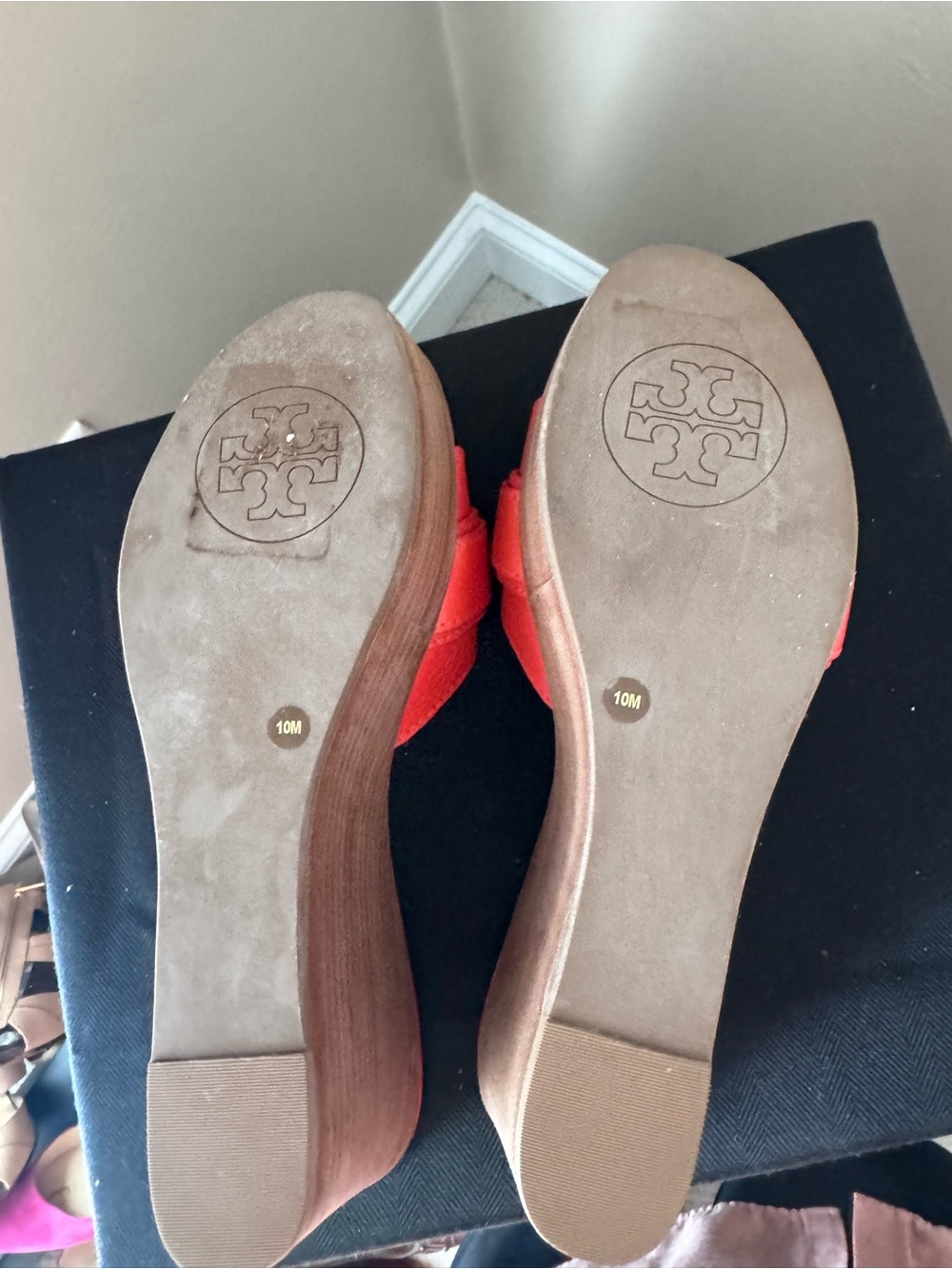 Tory Burch Red Leather Slide Mules with Gold Logo - Picture 5 of 5